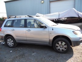 2004 MITSUBISHI OUTLANDER LS SILVER 2.4L AT 2WD 173834